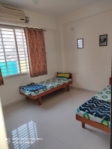 60 Bed Boys Hostel at Vaishnodevi Ahmedabad