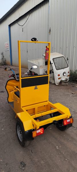 Electric Tow Rickshaw