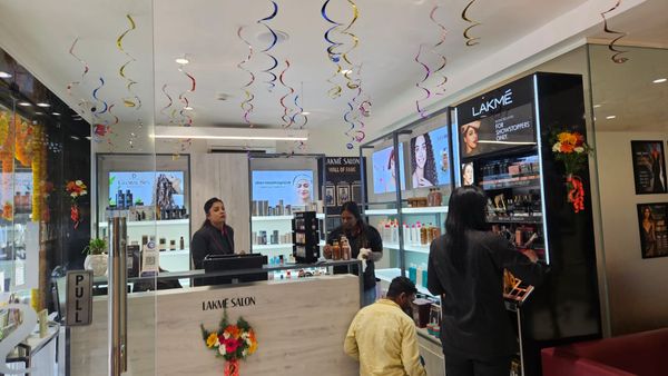 Lakeme Salon Store Opening